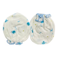 Bao tay chân Kiza in hình cá heo IQ24 (Trắng xanh)