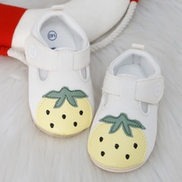 Giày tập đi bé gái KidsPlaza dâu tây 25K-SH06 (Be)