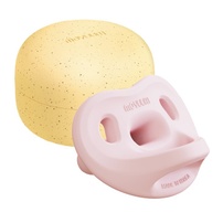 Ti ngậm silicone Moyuum kèm hộp Stage 1 (Hồng) cho bé 1-3M