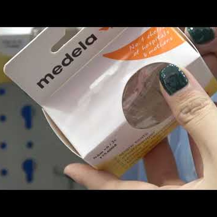 Núm ty Medela size M cho bé 6M+ - video