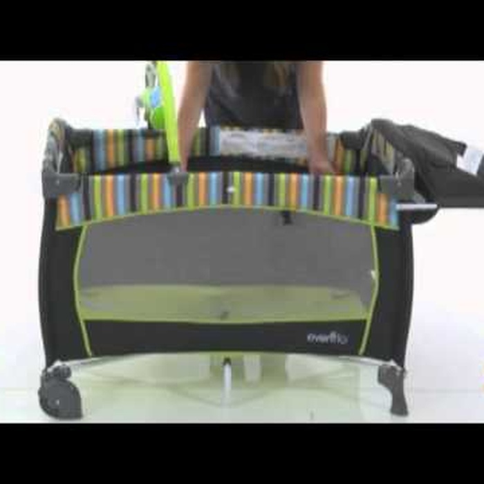 Nôi cũi siêu nhẹ 3 tầng Evenflo Portable BabySuite 300 Playard - video