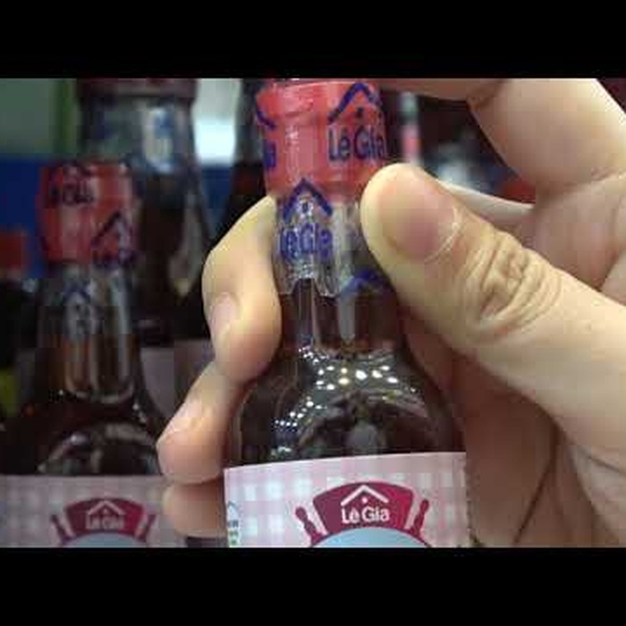 Nước mắm cá cơm Lê Gia cho bé - video