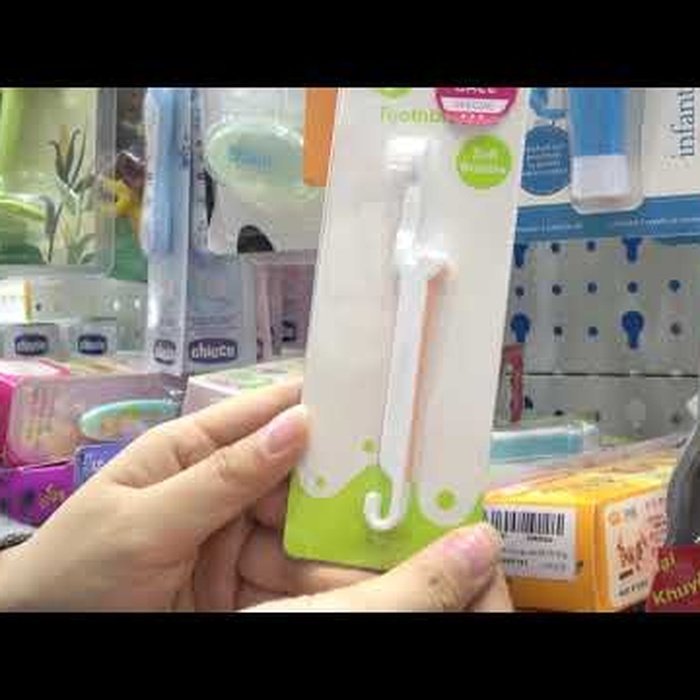 Bàn chải đánh răng Basilic D211 - video