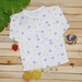 Áo sơ sinh dài tay Kiza in hình cá heo 0-3M (Trắng Xanh) - mặt trước