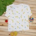 Áo dài tay sơ sinh Kiza in hình hươu cao cổ 6-9M (Trắng Vàng) - mặt trước
