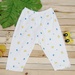 Quần dài sơ sinh Kiza in hình gà con (Trắng Vàng) 6-9M - mặt trước