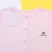 Quần áo sơ sinh Neil cài giữa tay dài Mamago HN19 (Hồng) - mặt phải