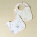 Set 2 yếm chống thấm nhiều hình Muslin AC25 (Mẫu ngẫu nhiên) - mặt phải