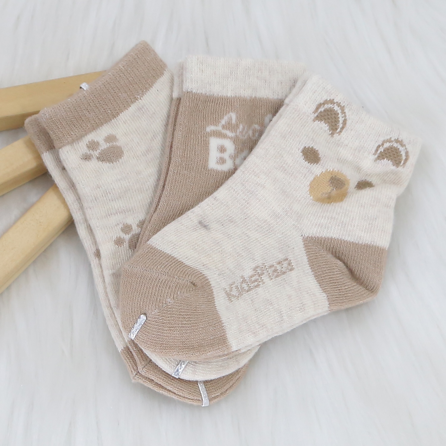 Set 3 đôi tất bé trai KidsPlaza ss2 BH24 0-6M