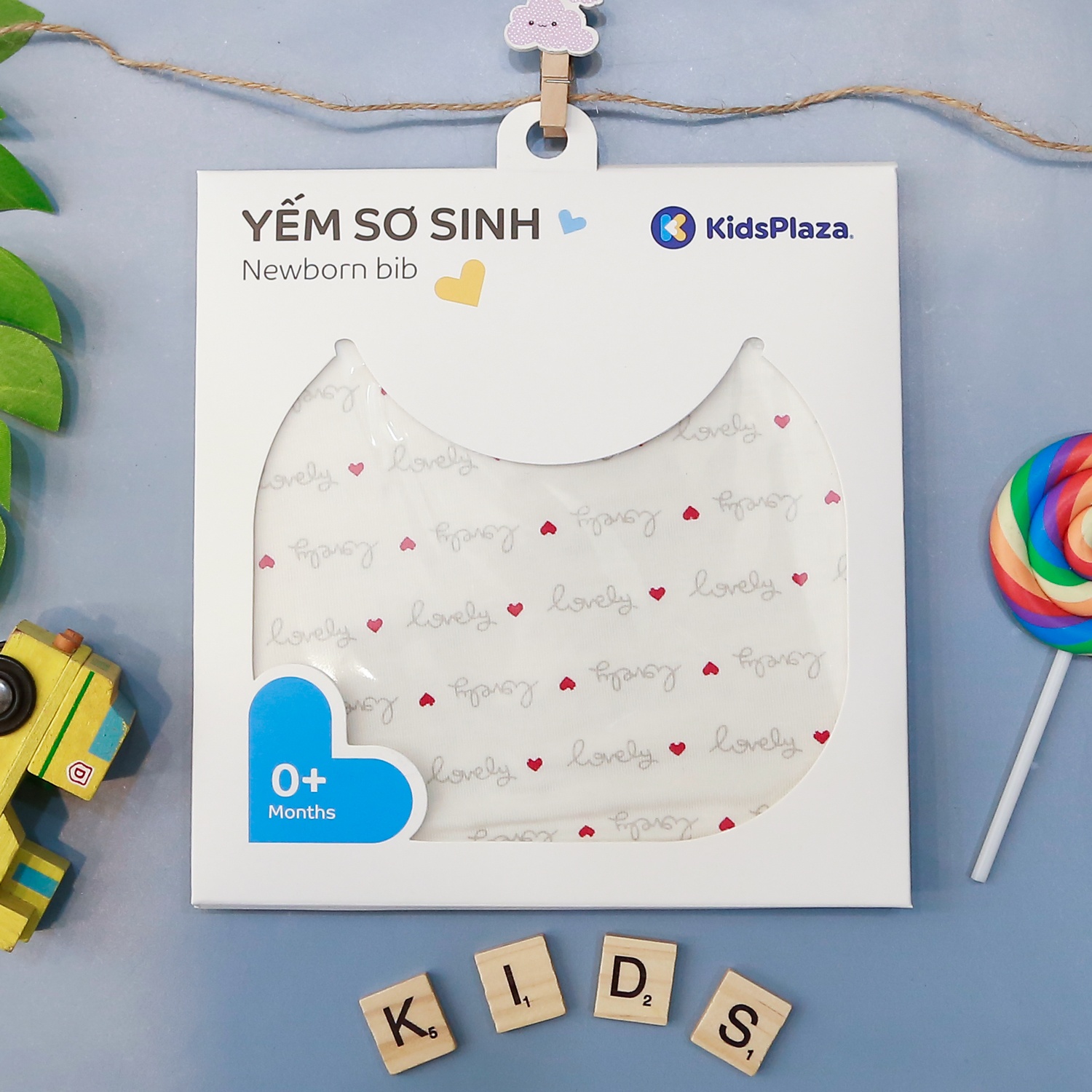 Yếm tròn in hình tim Otis KidsPlaza ND22H trắng