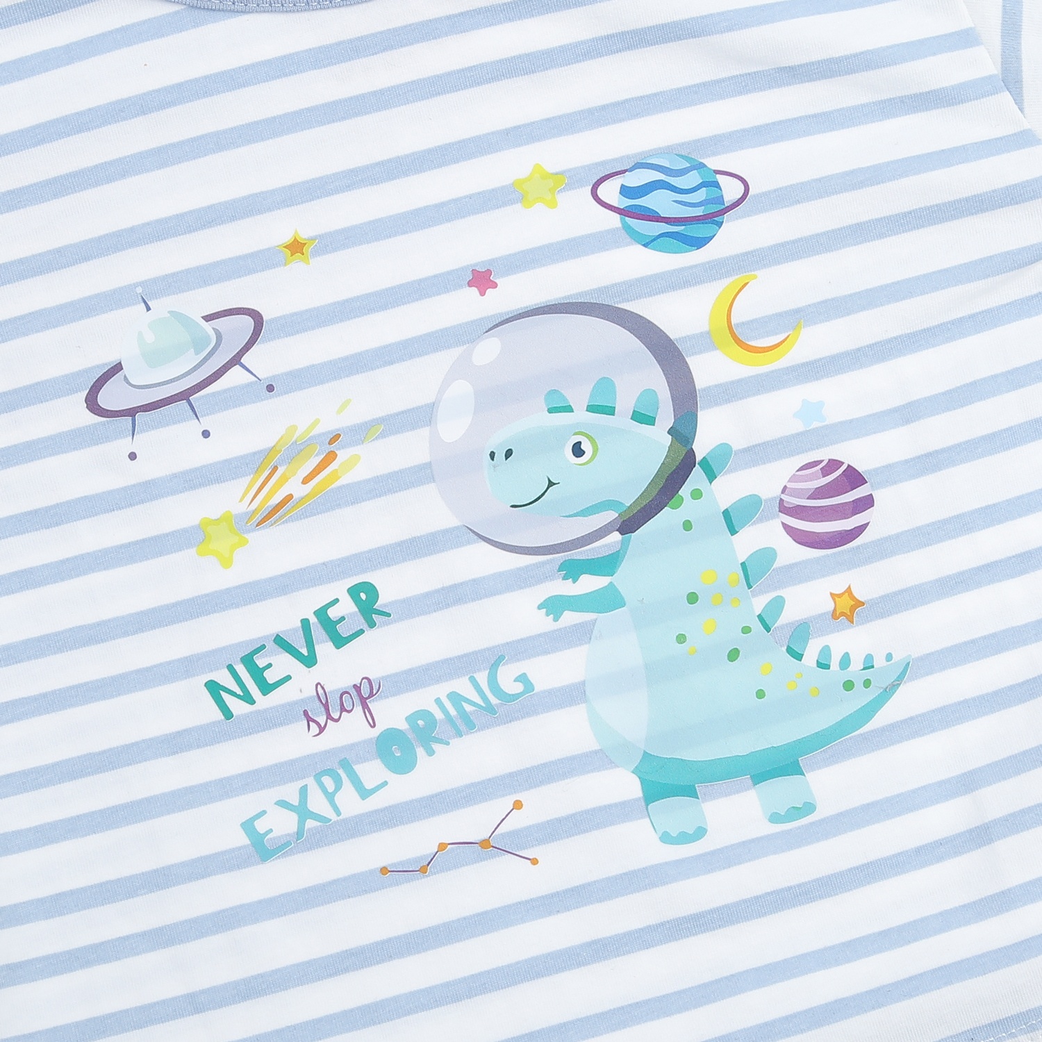 Bộ quần áo cộc tay bé trai in hình khủng long và không gian vũ trụ KidsPlaza HN24H 