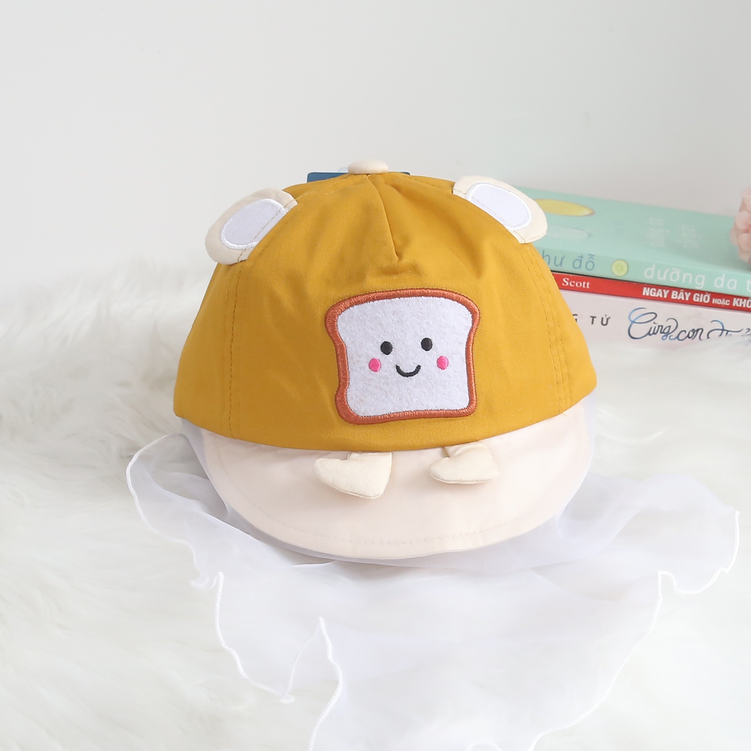 Mũ lưỡi trai phủ voan in hình bánh mì KidsPlaza DN24H (Màu nâu)