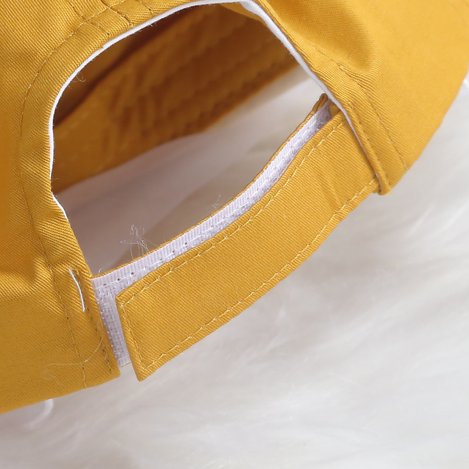 Mũ lưỡi trai phủ voan in hình bánh mì KidsPlaza DN24H (Màu nâu)