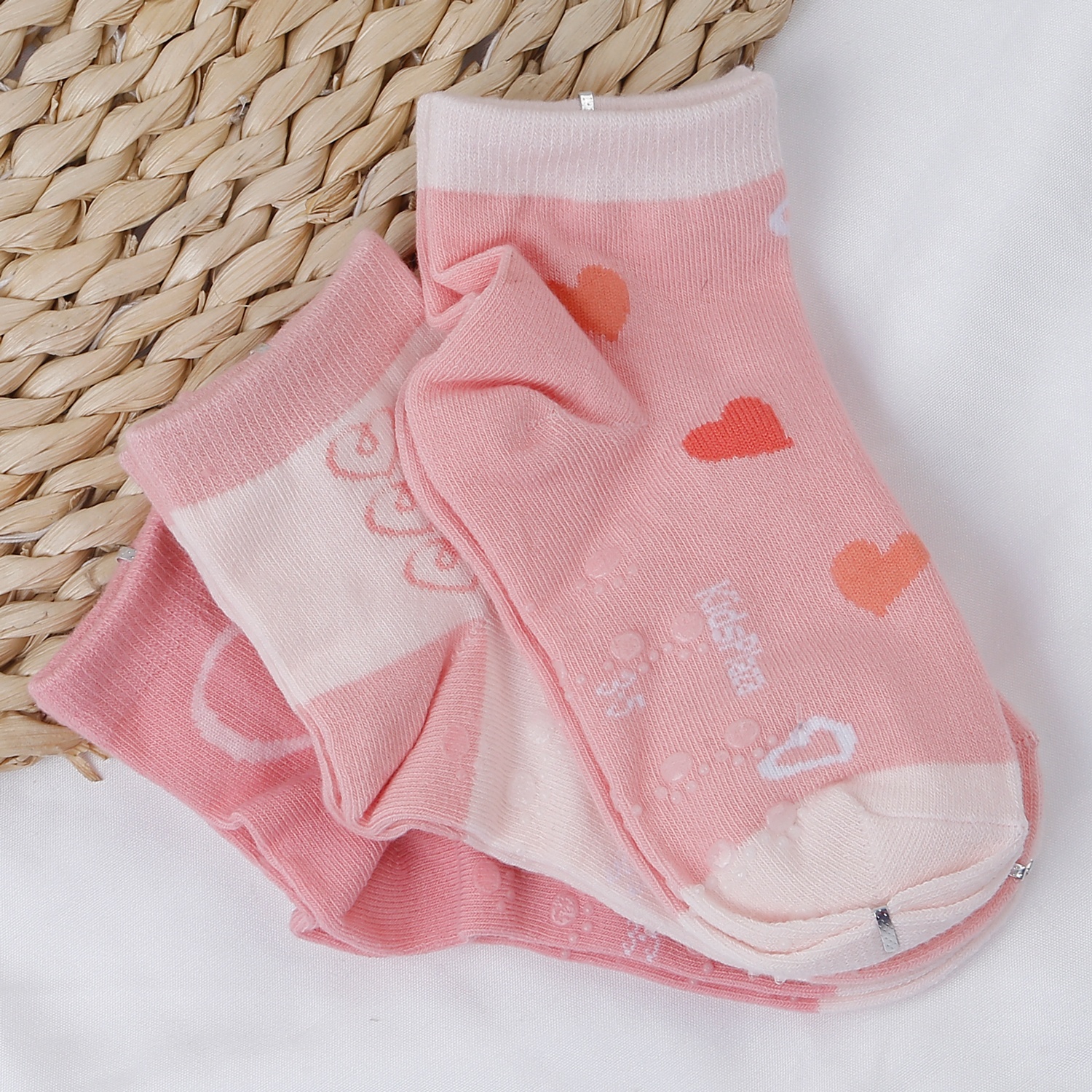 Set 3 tất bé gái KidsPlaza trái tim 3-5Y BH25D (Hồng) hình 2