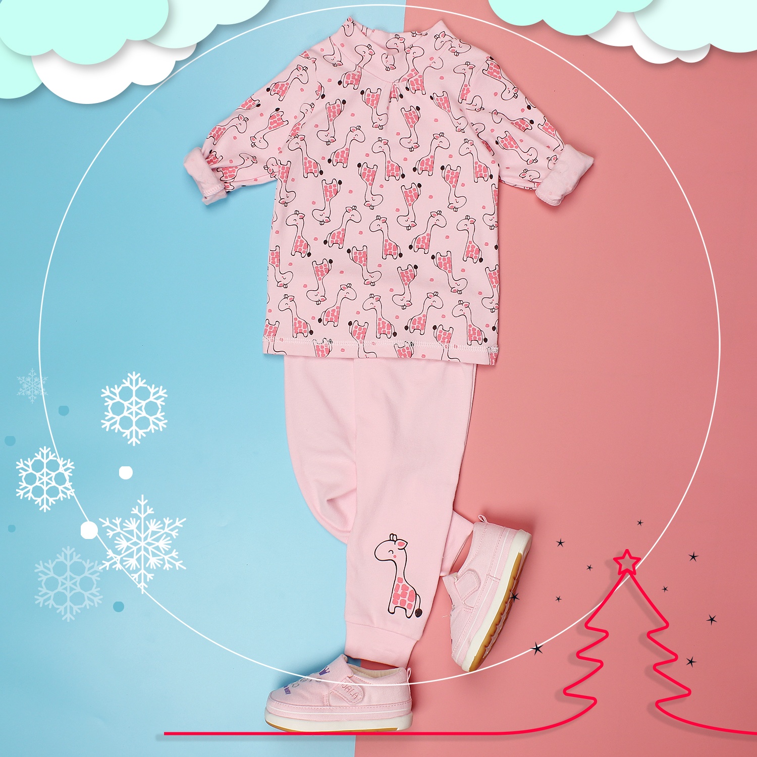 Bộ quần áo sơ sinh cổ lọ in hình hươu Mamago hình 1