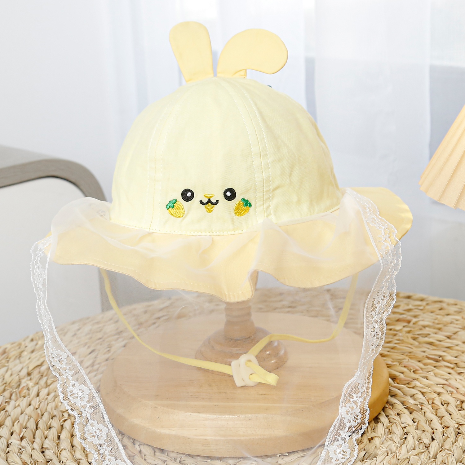 Mũ vành bé gái phủ voan Kidsplaza thêu dâu DN25 (Màu vàng) hình 1