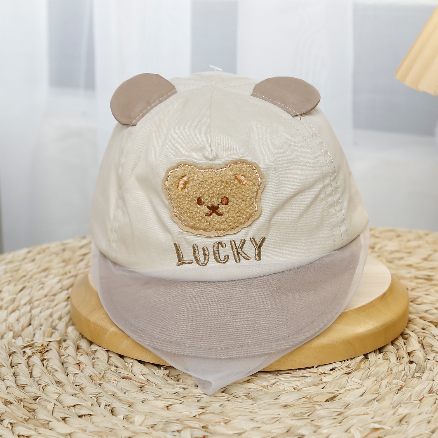 Mũ lưỡi  phủ voan in hình gấu Kidsplaza DN25 (Be)