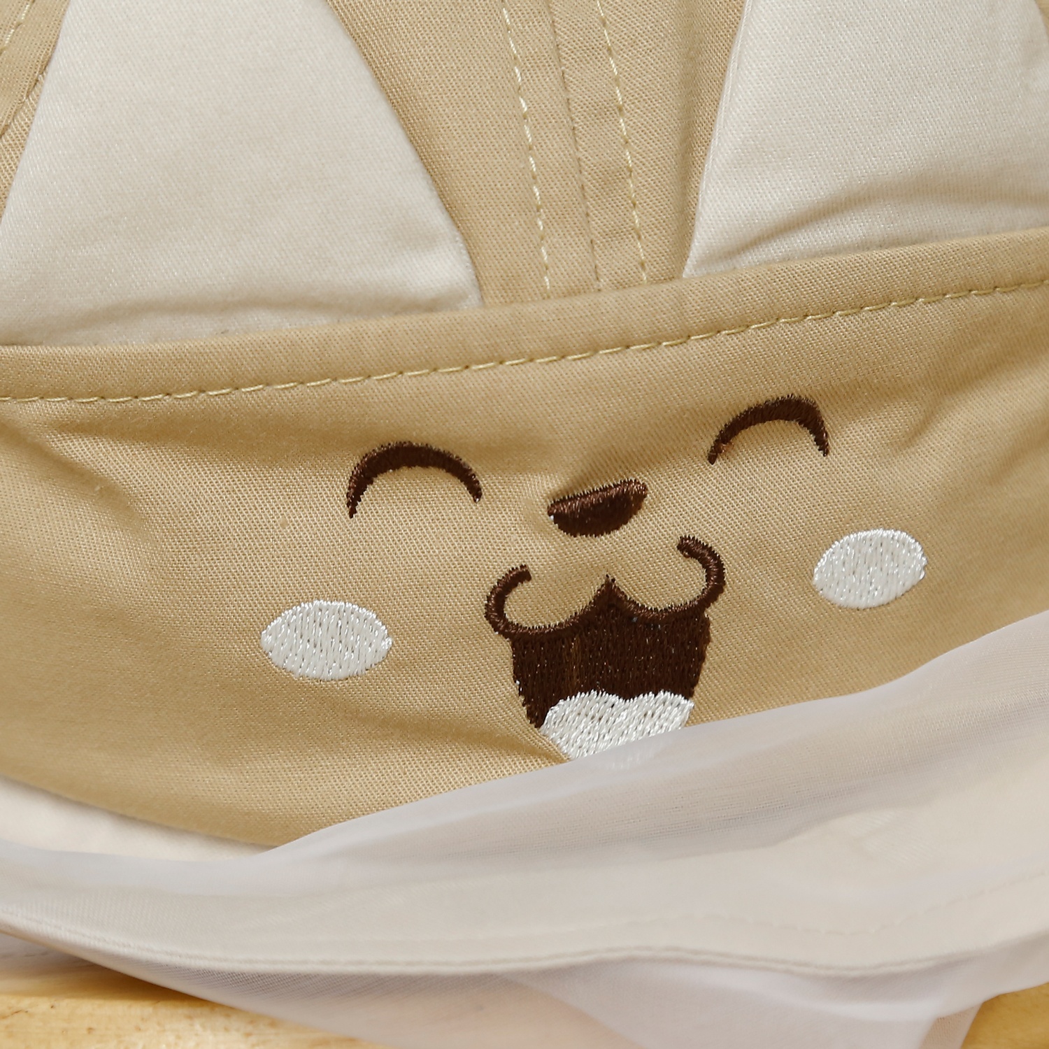 Mũ lưỡi trai phủ voan Kidsplaza thêu cún DN25