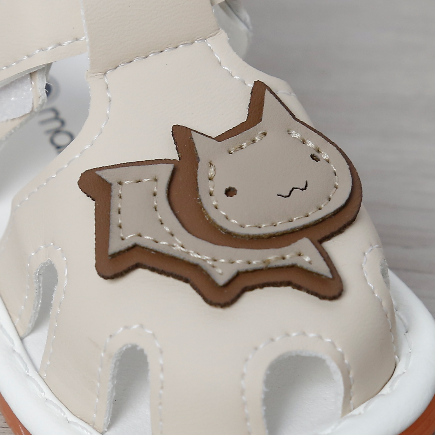 Dép sandal tập đi kèn Mamago 25MS10 Cat (Be) 