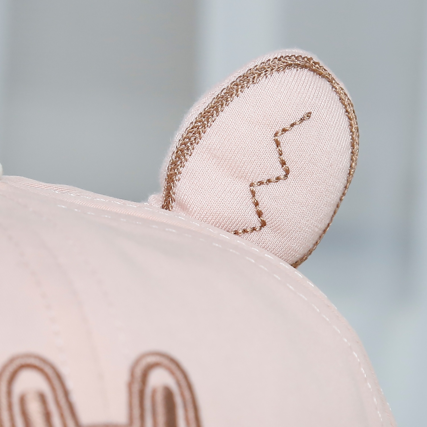 Mũ thời trang KidsPlaza in cute 25K-H11 Size 50 (Hồng Be) hình 4