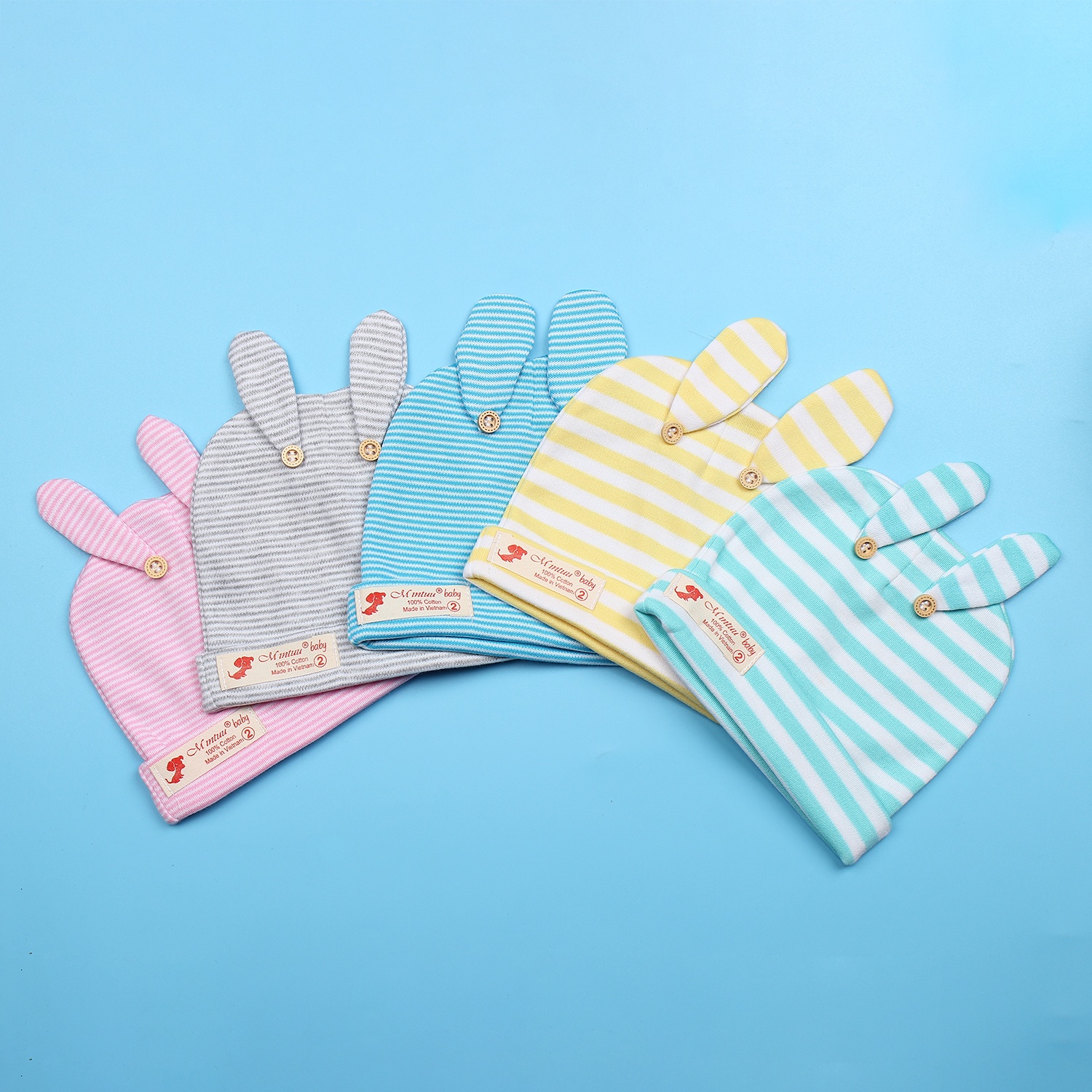 Mũ sơ sinh tai thỏ đính nút sọc ngang MT19 hình 1