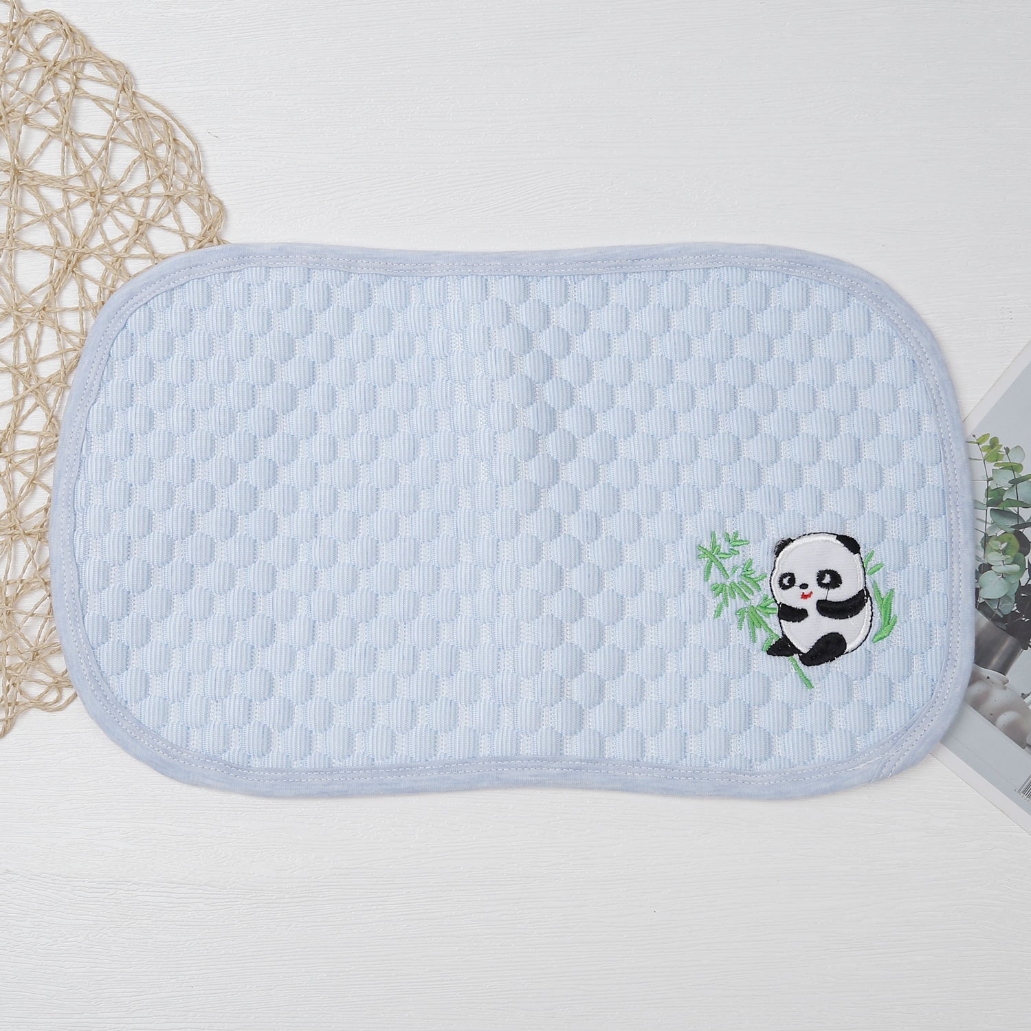 Chiếu điều hòa in hình gấu trúc AC22 (Xanh) hình 3