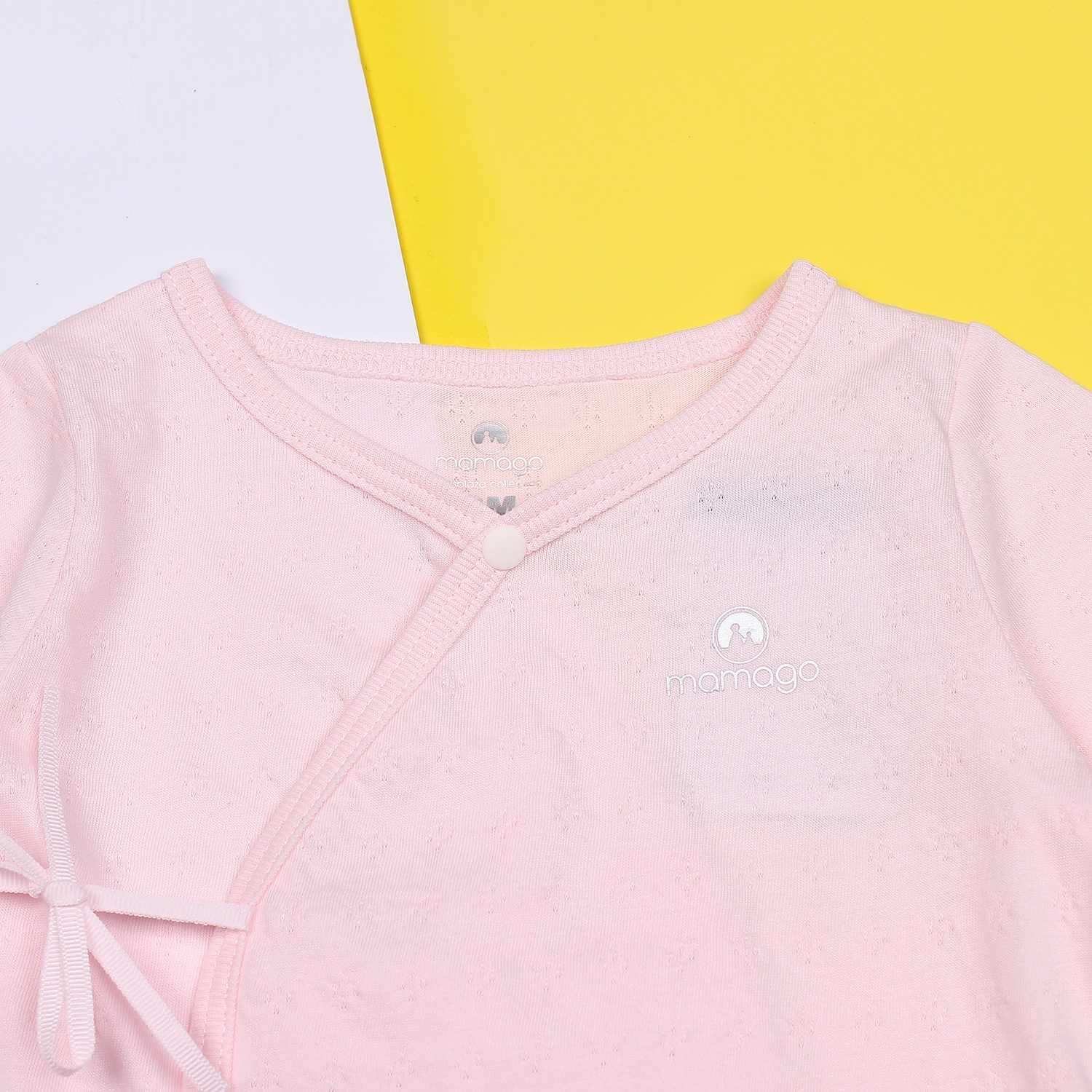 Áo sơ sinh buộc dây cài chéo tay dài Mamago vivian K19 (Hồng) Áo sơ sinh buộc dây cài chéo tay dài Mamago vivian K19 (Hồng) hình 2