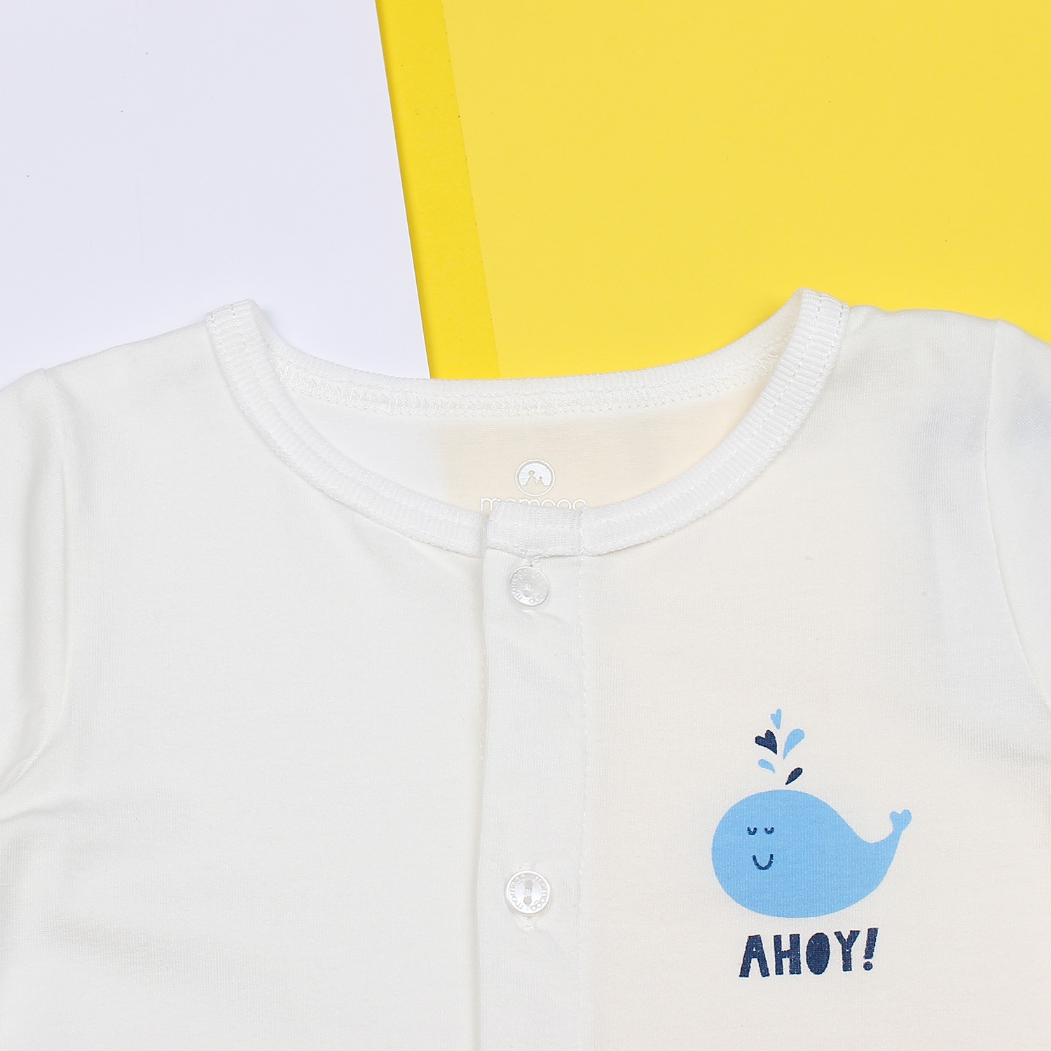 Áo sơ sinh cài giữa tay ngắn Mamago Vera K19 (Trắng) Áo sơ sinh cài giữa tay ngắn Mamago Vera K19 (Trắng) hình 2