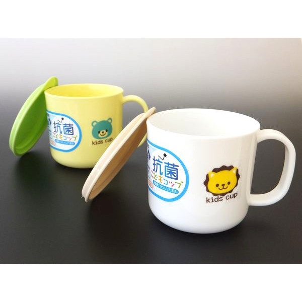 Cốc uống nước Konbini có nắp 200ml (Màu ngẫu nhiên) hình 1