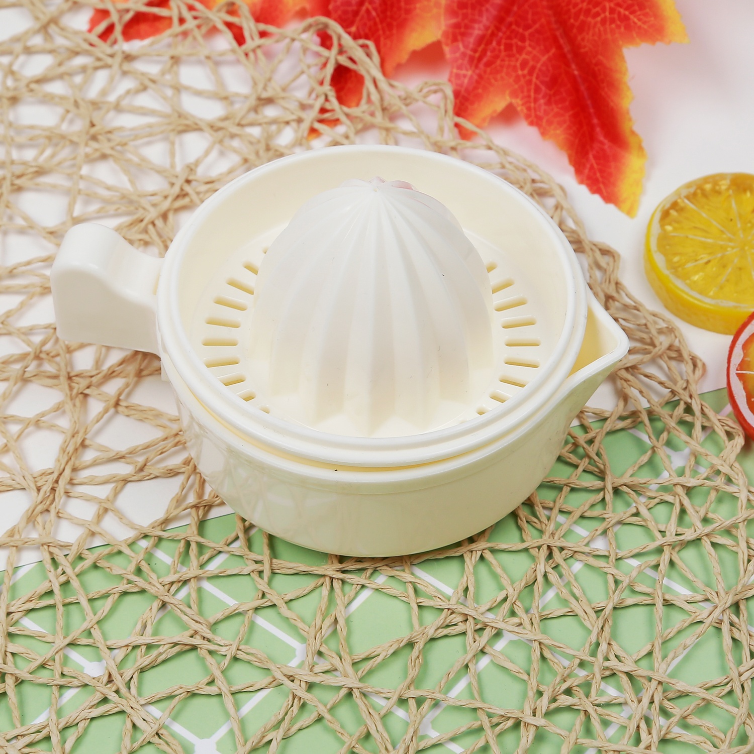 Bộ dụng cụ vắt cam chanh Yoko Inochi (Cỡ nhỏ) hình 4