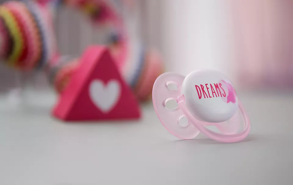 Ty ngậm Philips Avent SCF527/01 cho bé 0-6M - Màu hồng hình 3