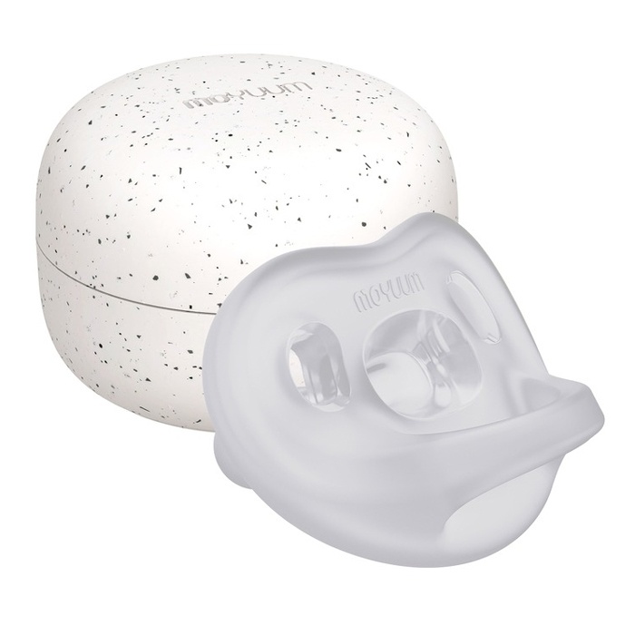 Ty ngậm silicone Moyuum kèm hộp Stage 2 (Trong suốt) cho bé 3-6M hình 1