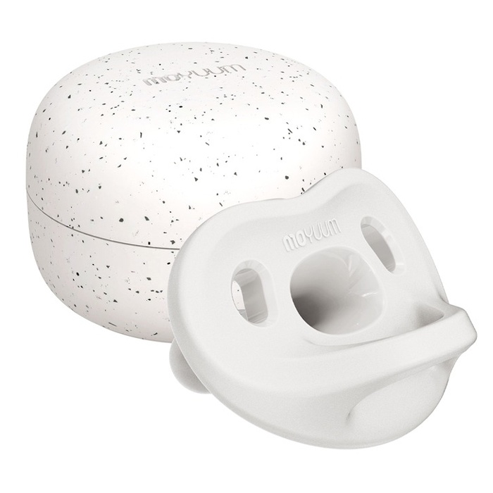 Ty ngậm silicone Moyuum kèm hộp Stage 3 (Trắng) cho bé 6M+