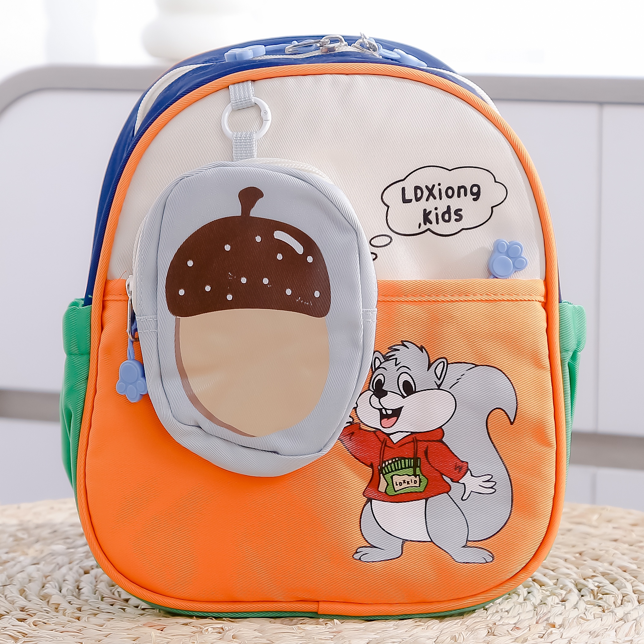 Balo trẻ em Mamago hình sóc và hạt dẻ (Cam xanh) hình 2