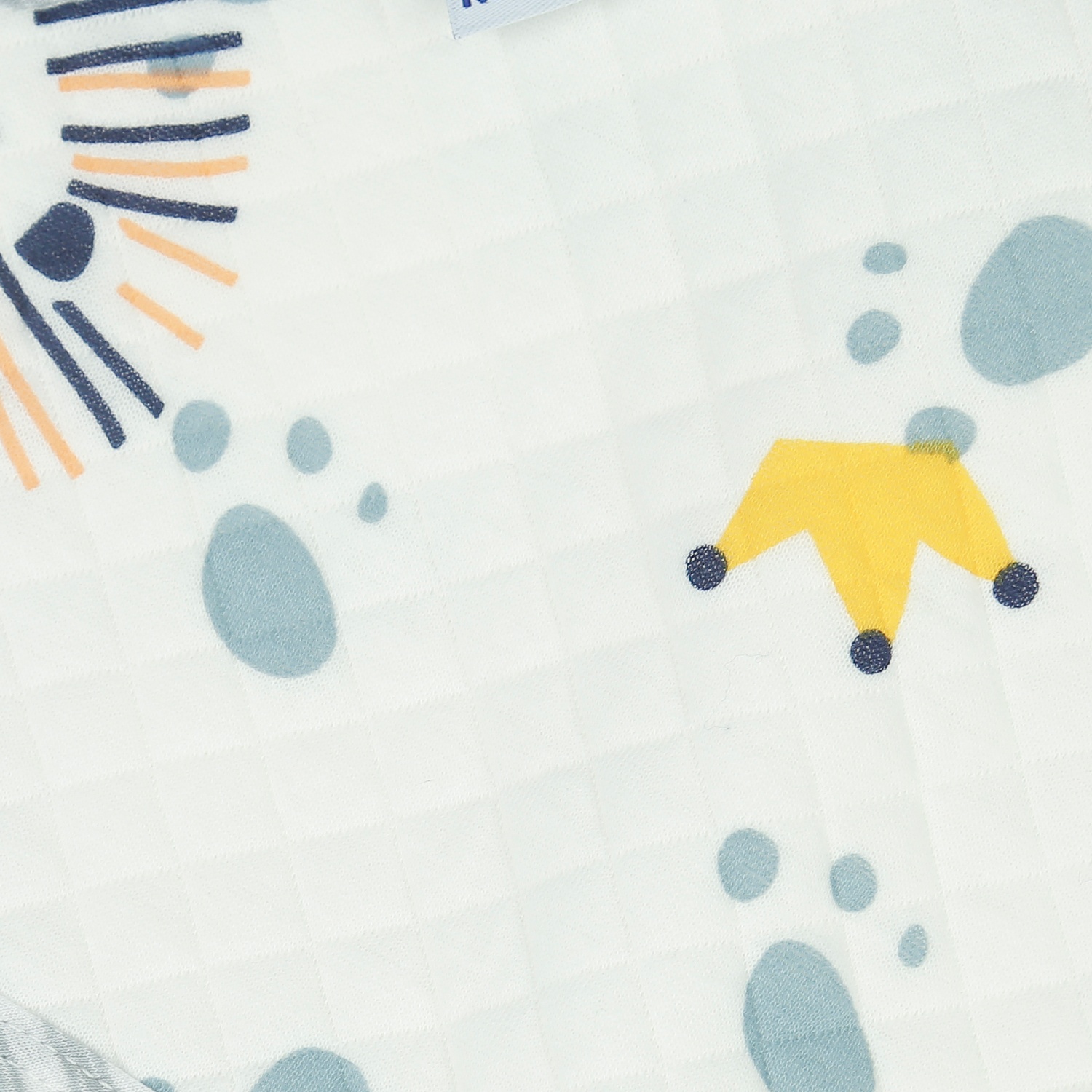 Chăn ủ bé trai KidsPlaza xốp bông in hình TM22 (Màu ngẫu nhiên) hình 2