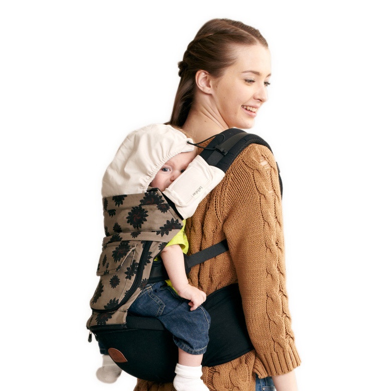 địu ngồi sau xe máy cho bé