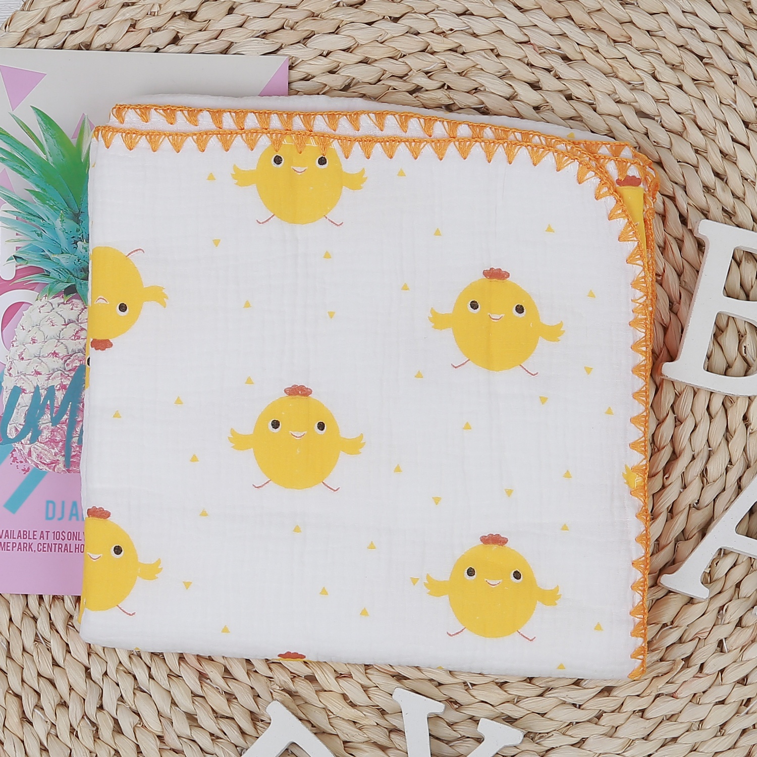 Chăn xô móc viền gấu 6 lớp AC21 (110x110) hình 2