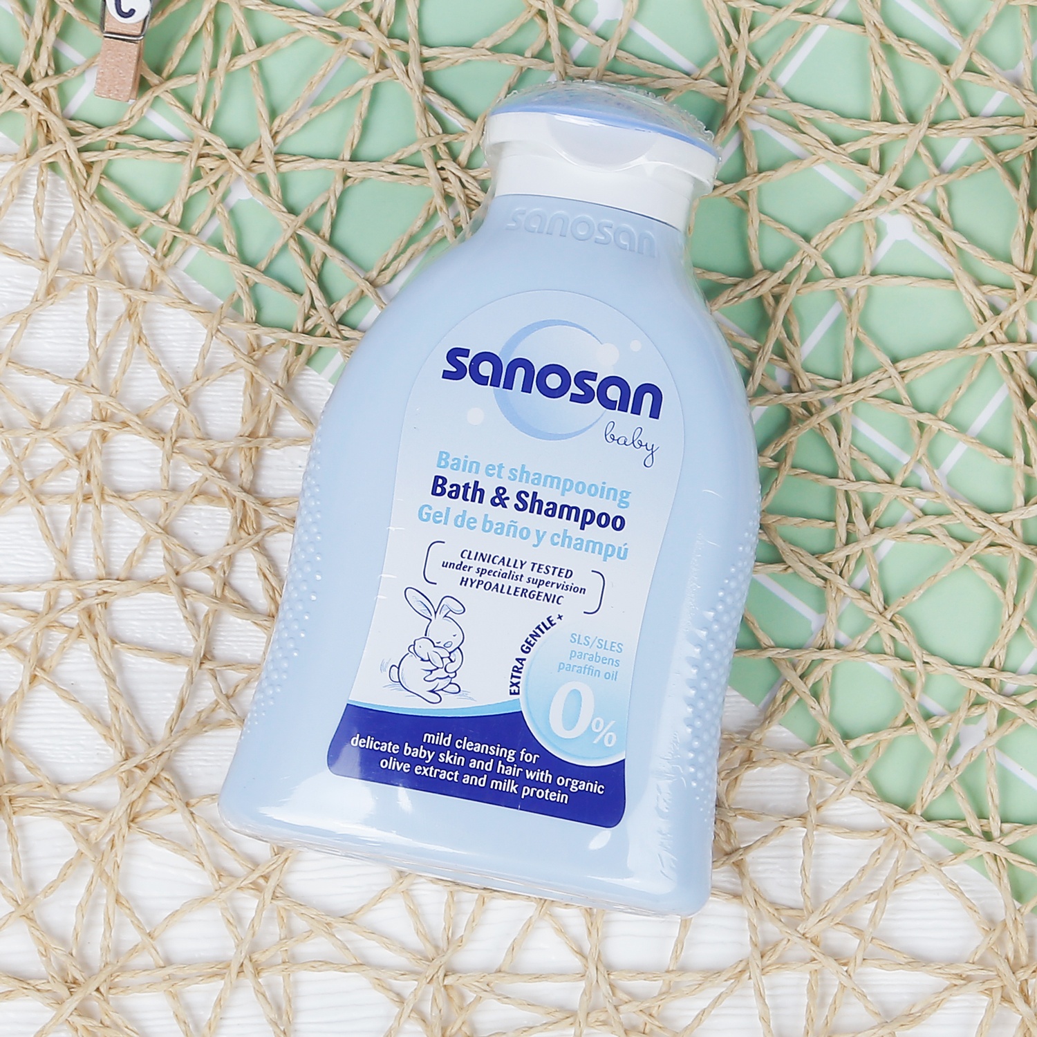 Sữa tắm gội Sanosan chiết xuất olive hữu cơ 200ml hình 1