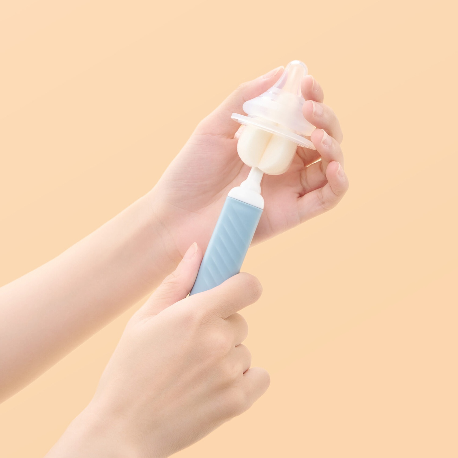 Cọ rửa bình sữa bọt biển Aoi 2pcs