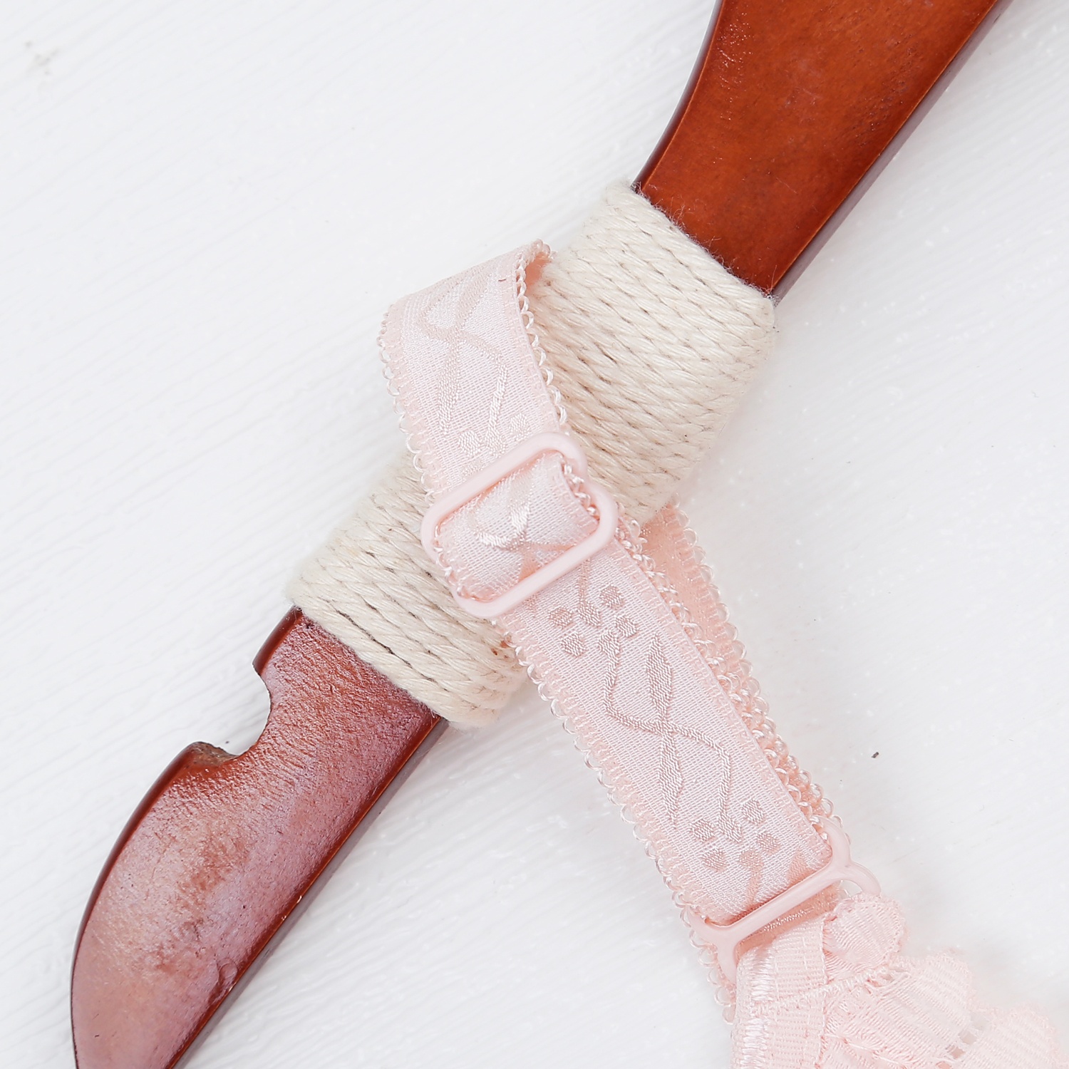 Áo lót khuy bấm ren cho con bú 368 AC23 (Hồng) hình 3