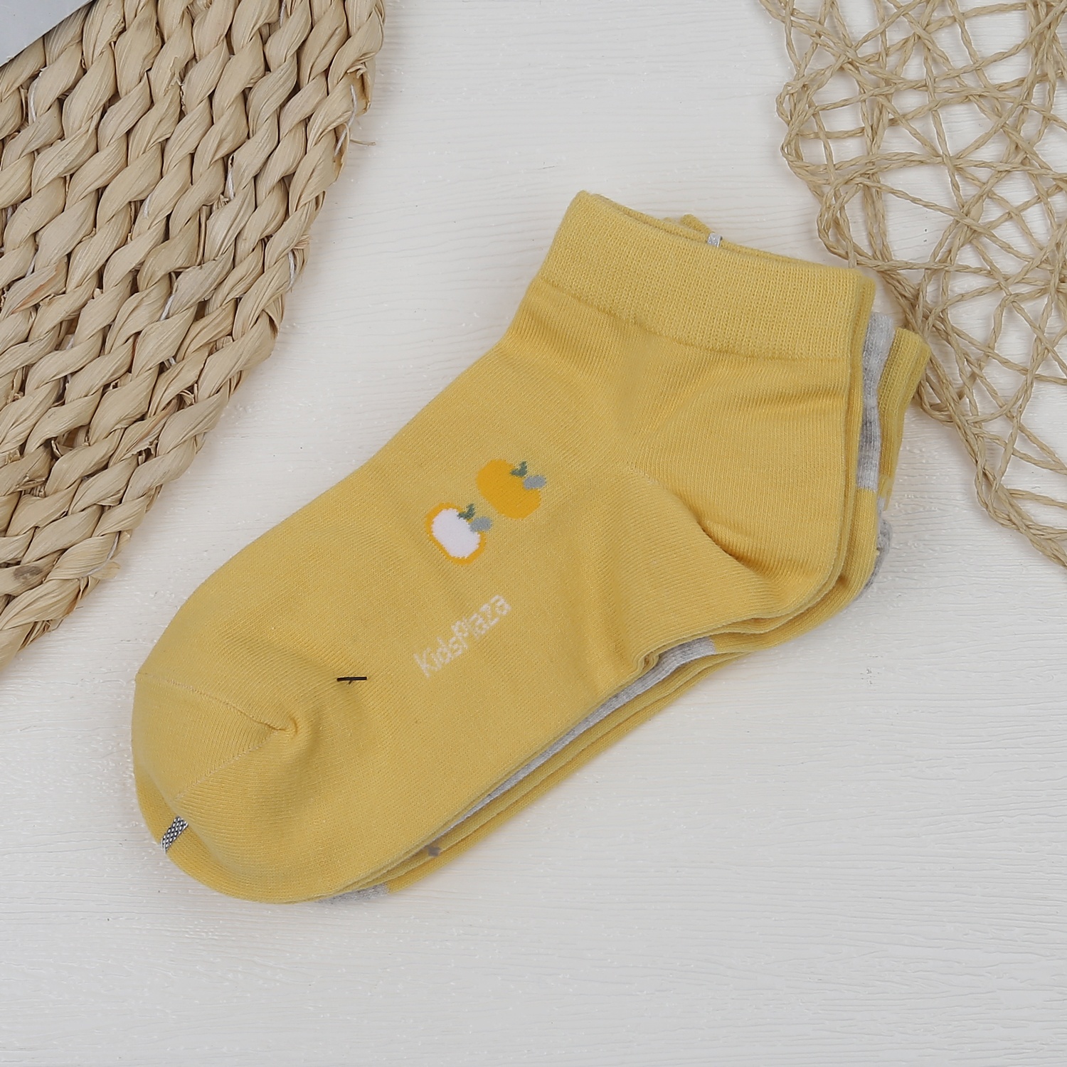 Set 3 tất cho mẹ KidsPlaza in quả DK23D (Vàng xám)