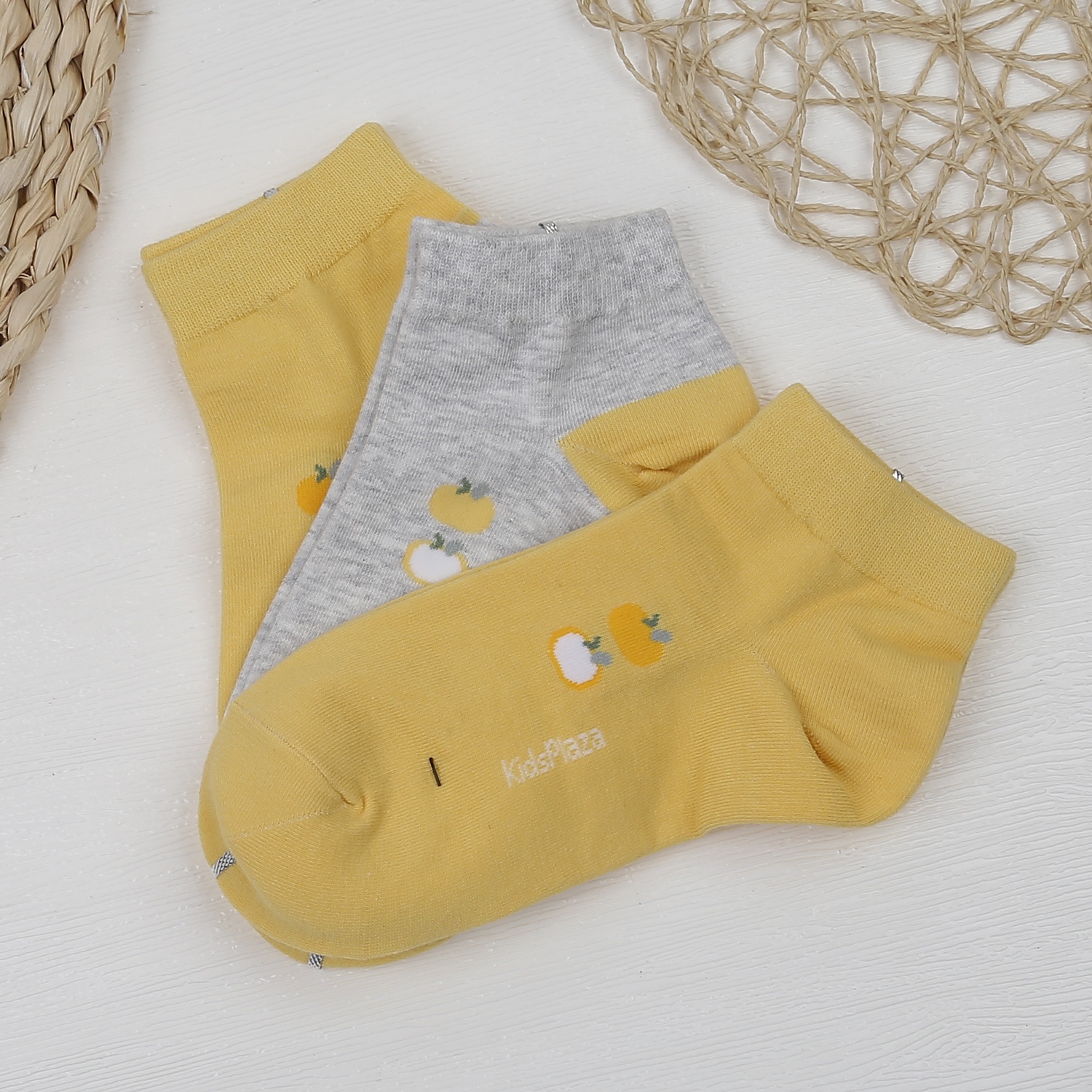 Set 3 tất cho mẹ KidsPlaza in quả DK23D (Vàng xám)