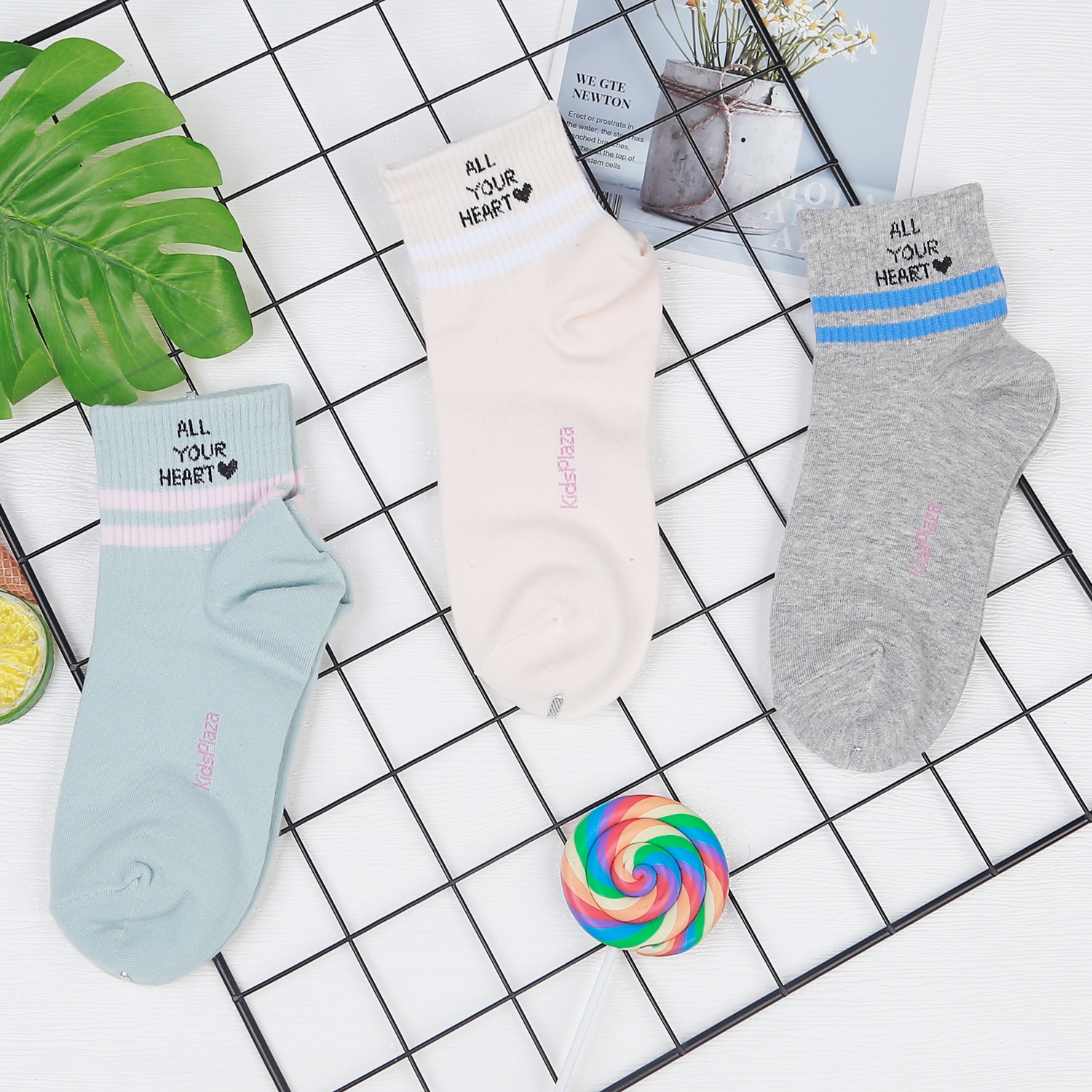 Set 3 tất cho mẹ KidsPlaza KW2 DK22 (xanh-be-xám) hình 1