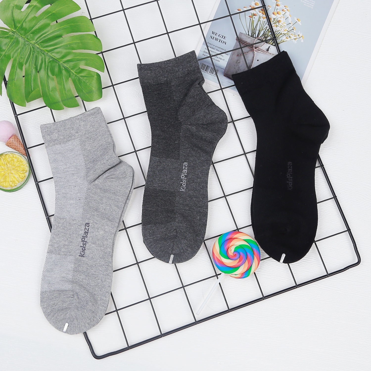 Set 3 tất nam KidsPlaza KN02 DK22 (tiêu-xám-đen) hình 1