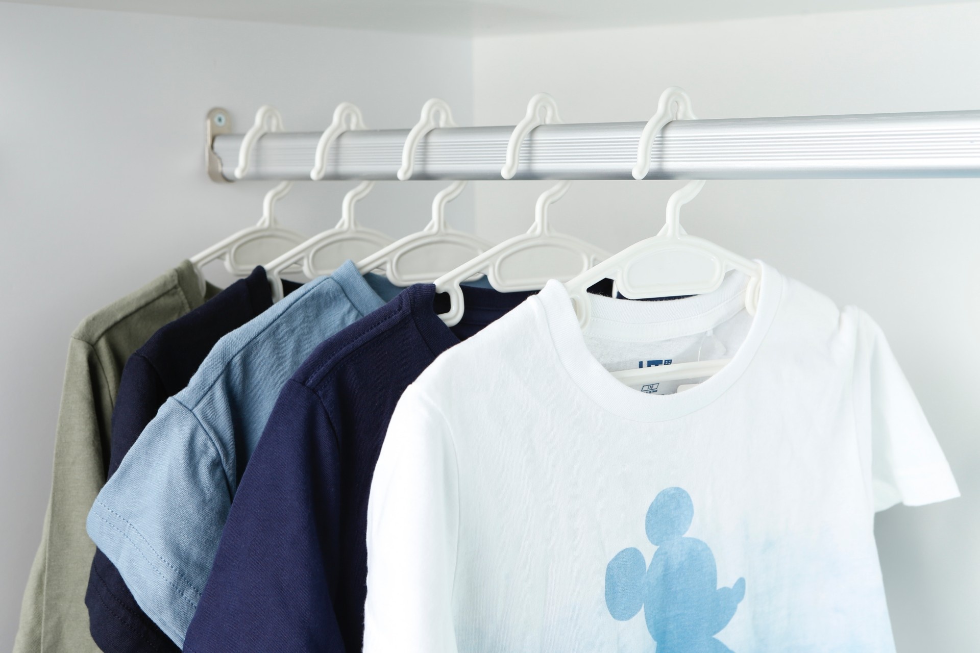 Móc áo mỏng trẻ em Hara 185 hình 2