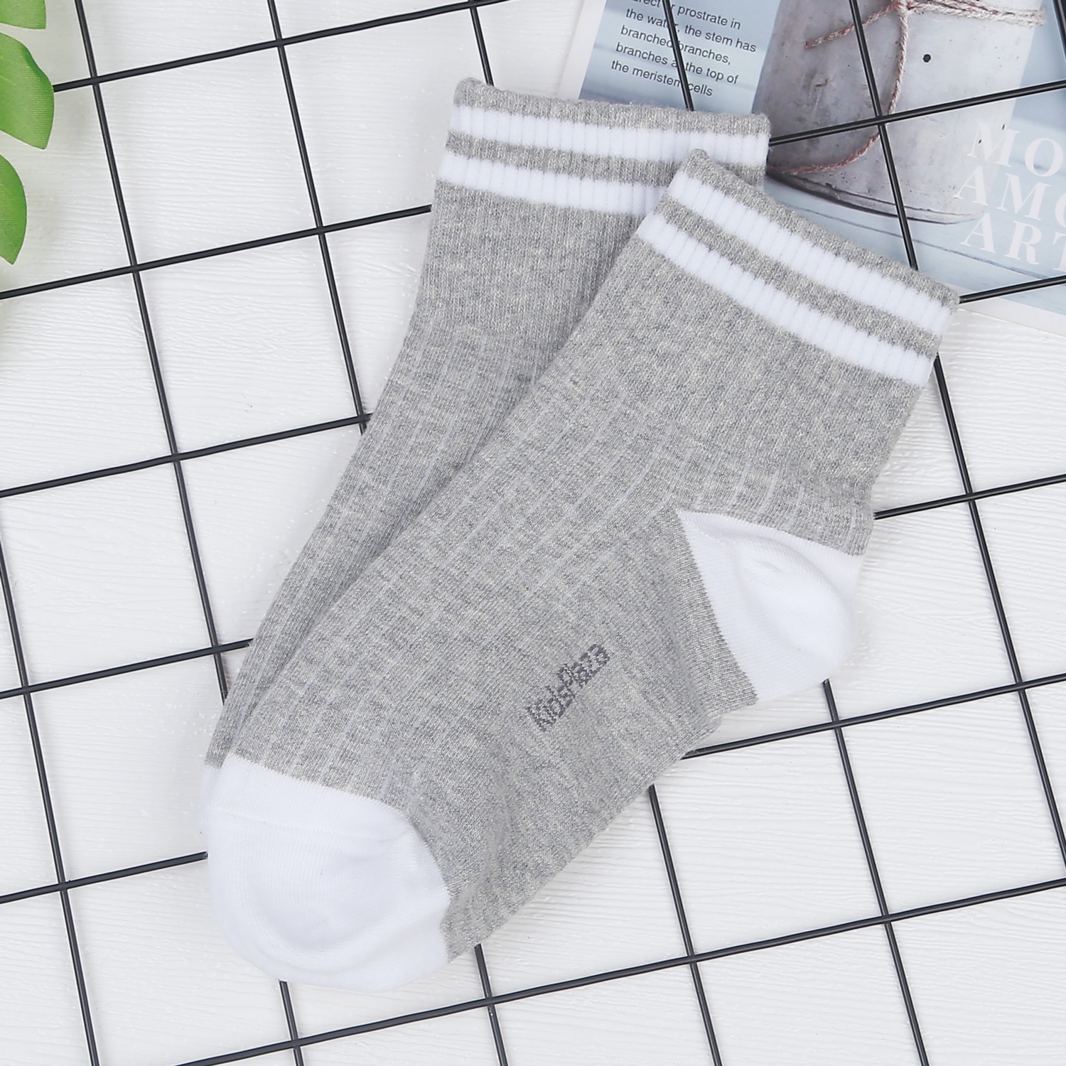    Set tât KidsPlaza chất liệu cotton, thấm hút mồ hôi