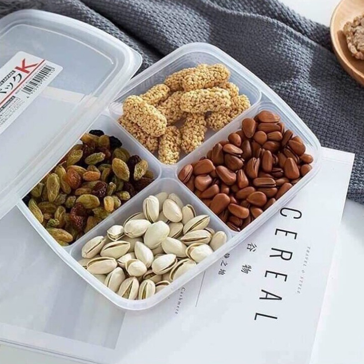 Hộp nhựa đựng thực phẩm Nakaya chia ngăn nắp dẻo (710ml) hình 2