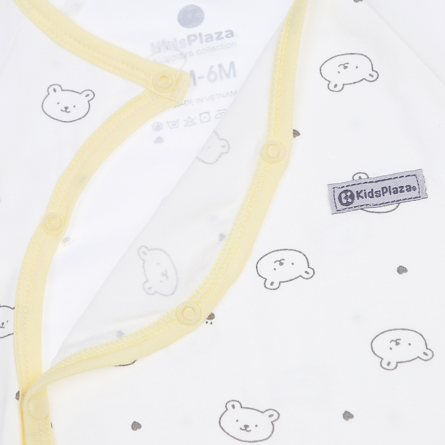 Bộ quần áo cài chéo dài tay KidsPlaza in hình gấu M21T (Trắng Vàng) hình 3
