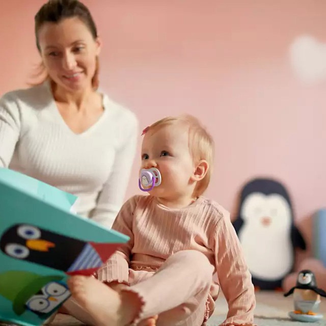 Ty ngậm thông khí lime Philips Avent 0-6M SCF080/06 vỉ đôi (Hồng, tím) hình 2