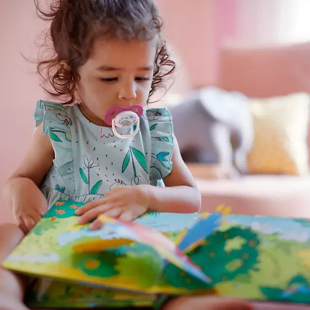 Ty ngậm thông khí lime Philips Avent 6-18M SCF080/08 vỉ đôi (Hồng, tím) hình 4